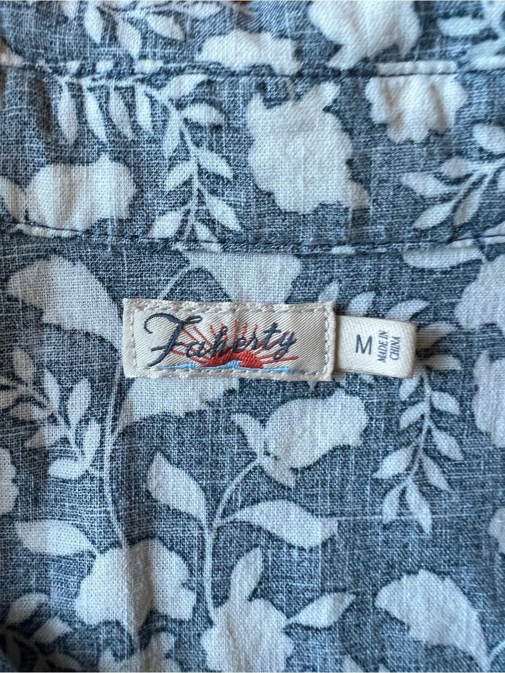 Faherty Blue Floral Button-Down Tunic Shirtdress - Picture 2 of 5